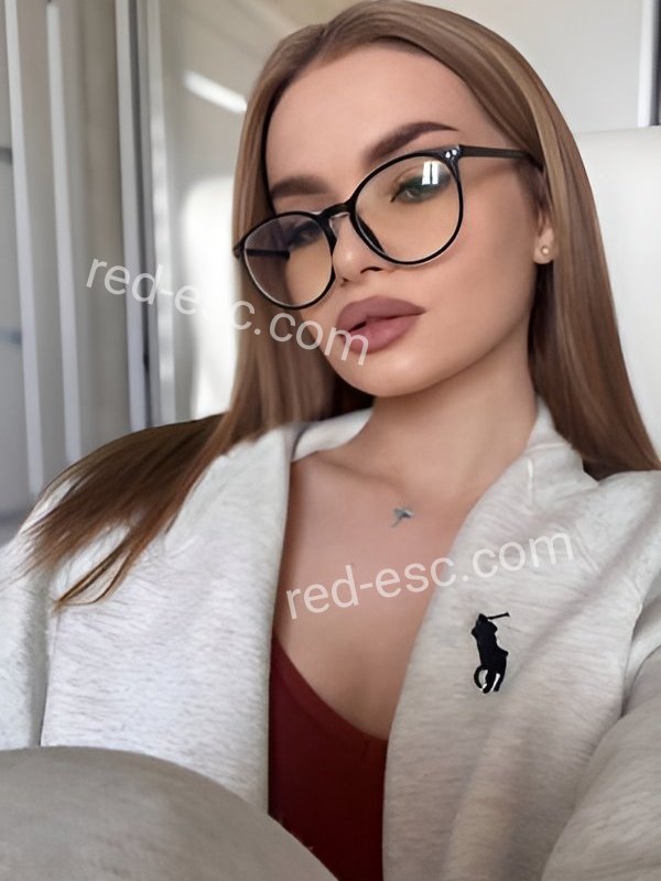 Даша — Сенгилей